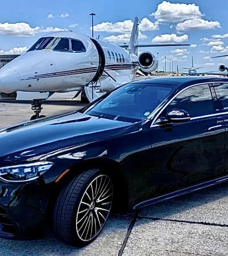 Luxury Transportation of Utah fleet and service moment 8